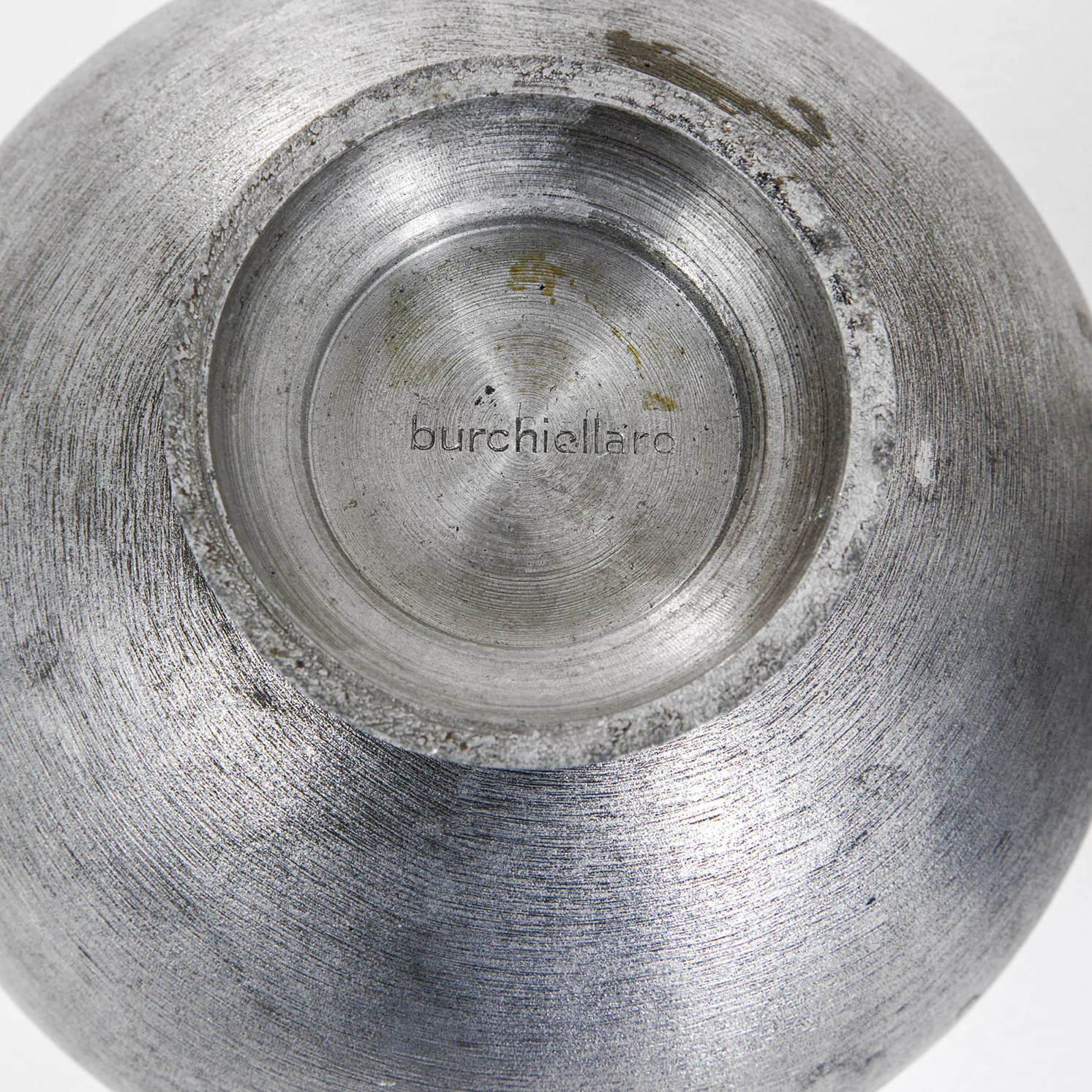 Coppia di vasi in alluminio di Burchiellaro