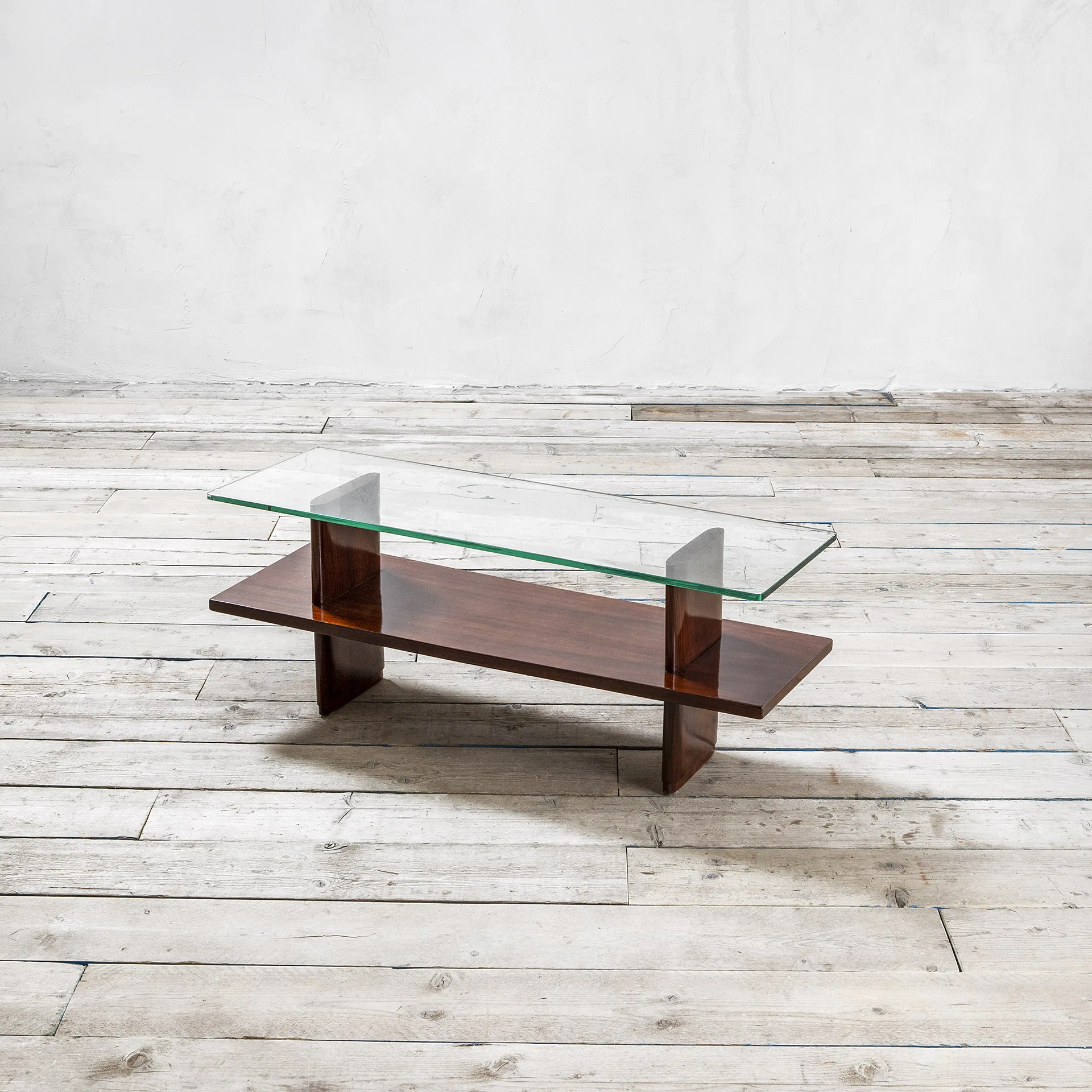 Tavolo basso in legno e vetro di Osvaldo Borsani