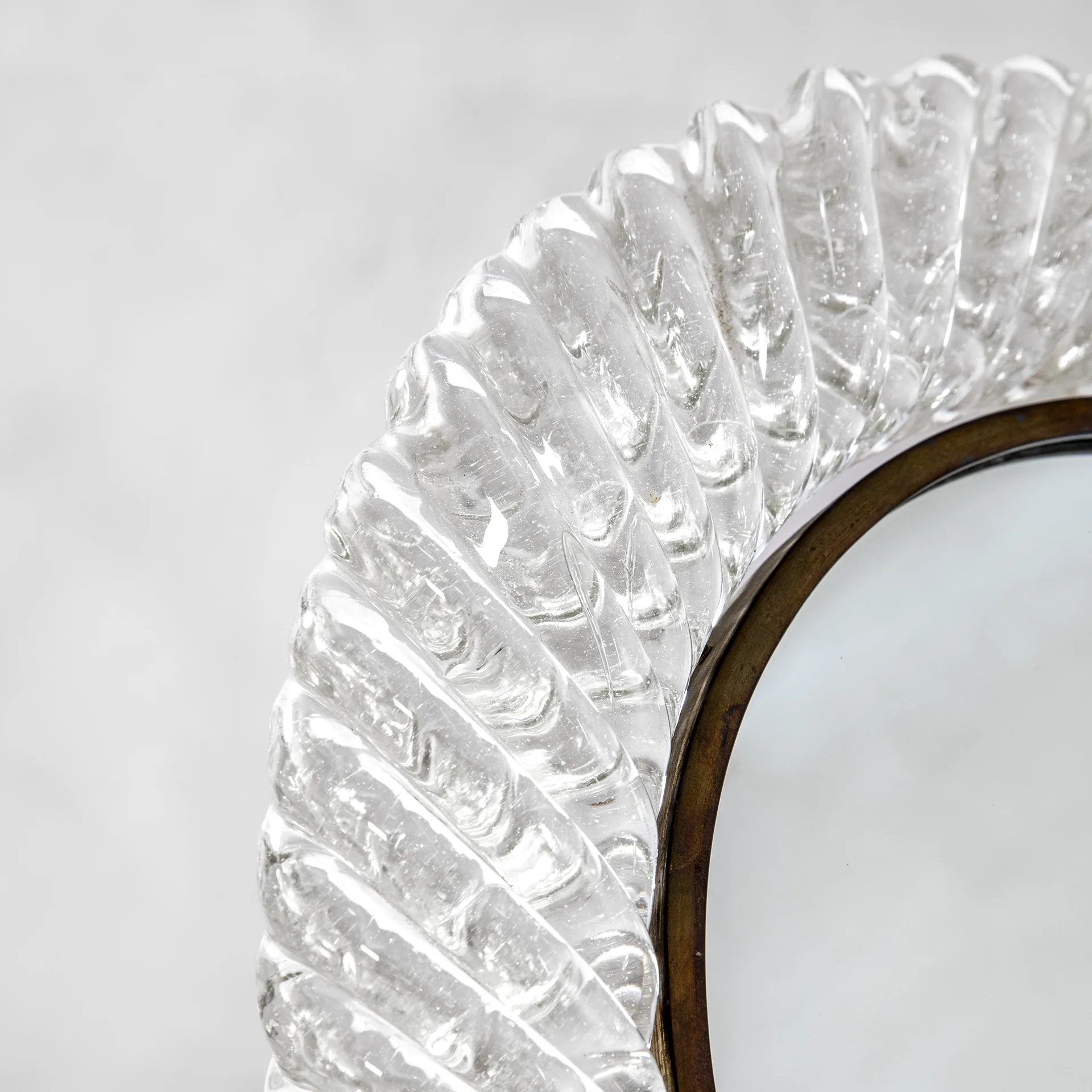 Specchio da tavolo con cornice torchon di Barovier & Toso