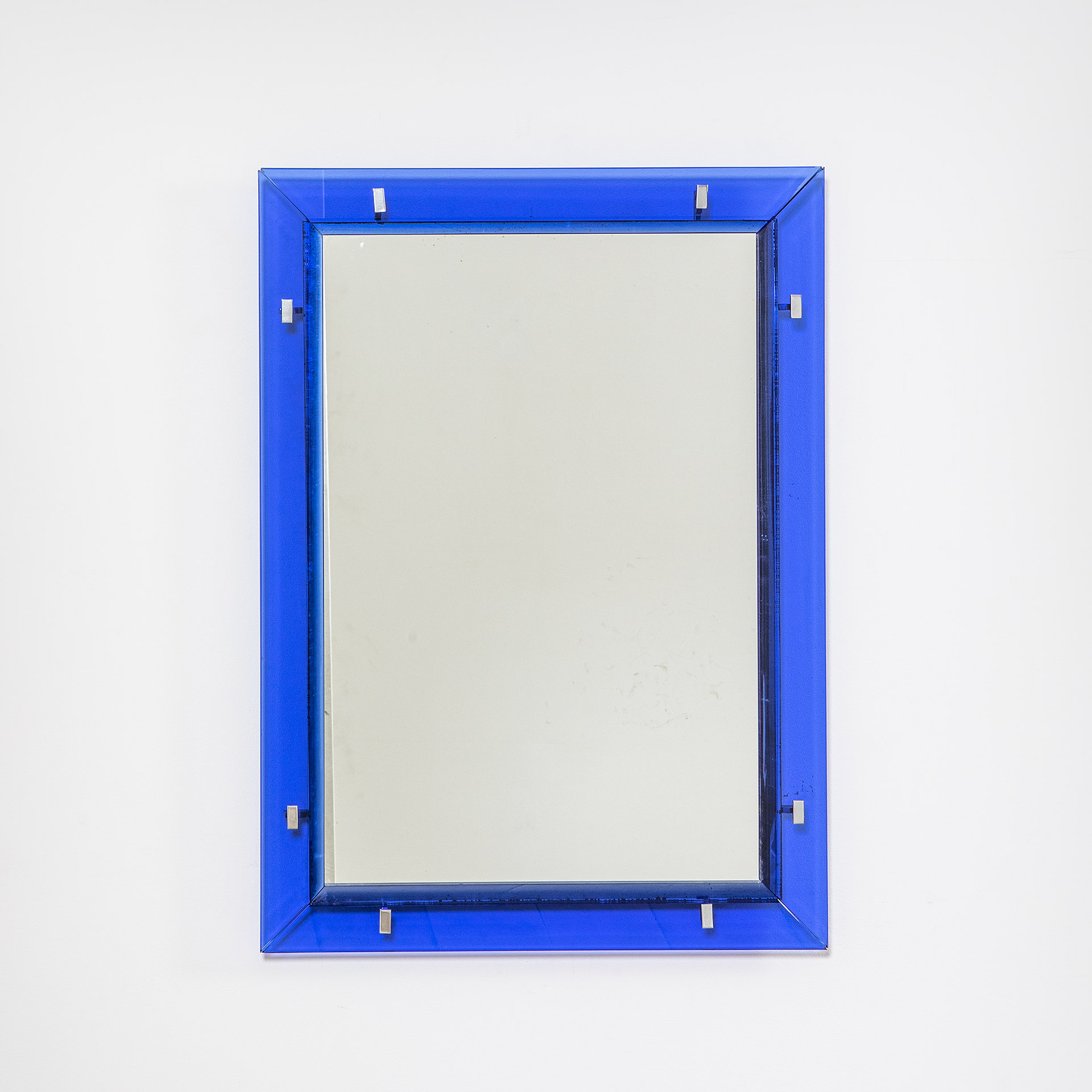Specchio da muro mod. 2103 di Max Ingrand per Fontana Arte