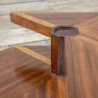 Tavolo basso in legno e piano ottagonale