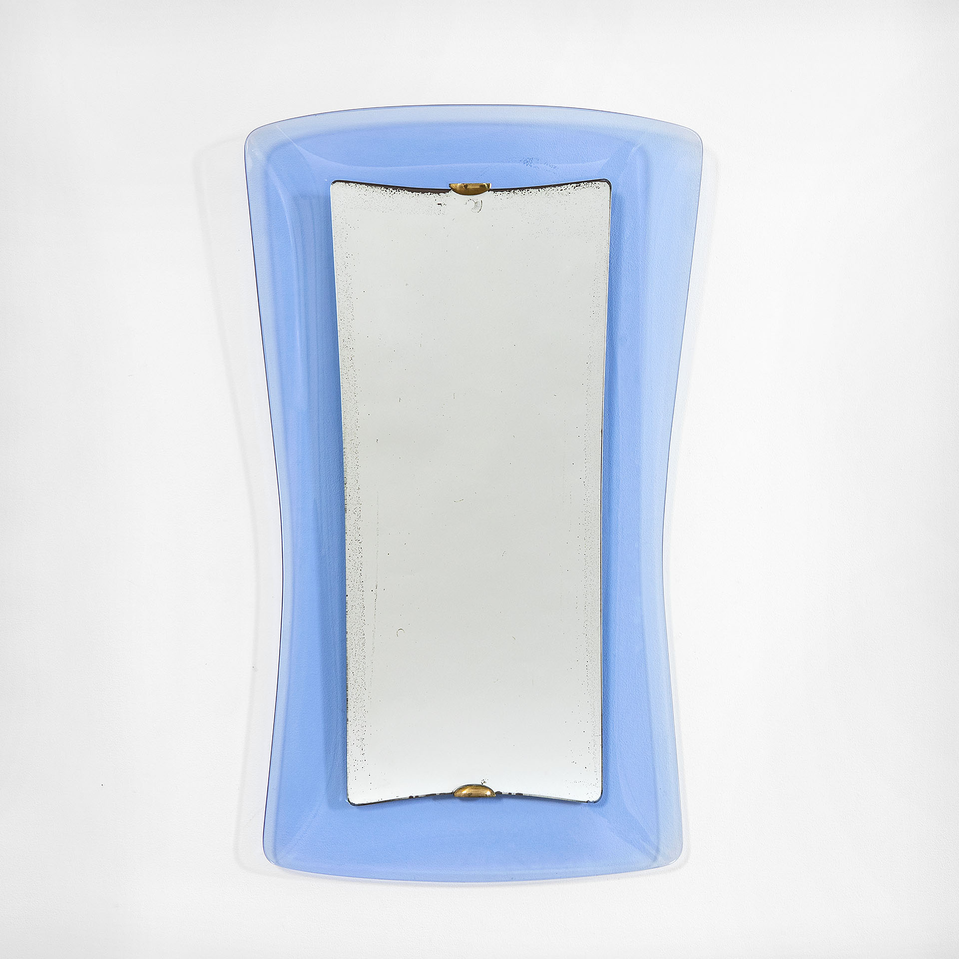 Specchio da muro di Max Ingrand per Fontana Arte con cornice in vetro colorato