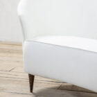 Divano bianco di Gio Ponti per Lietti