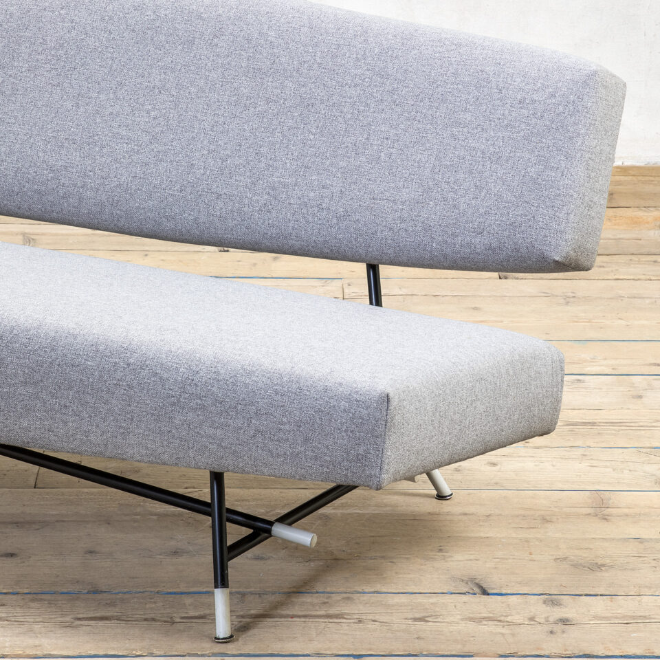 Divano mod. 865 di Ico Parisi per Cassina