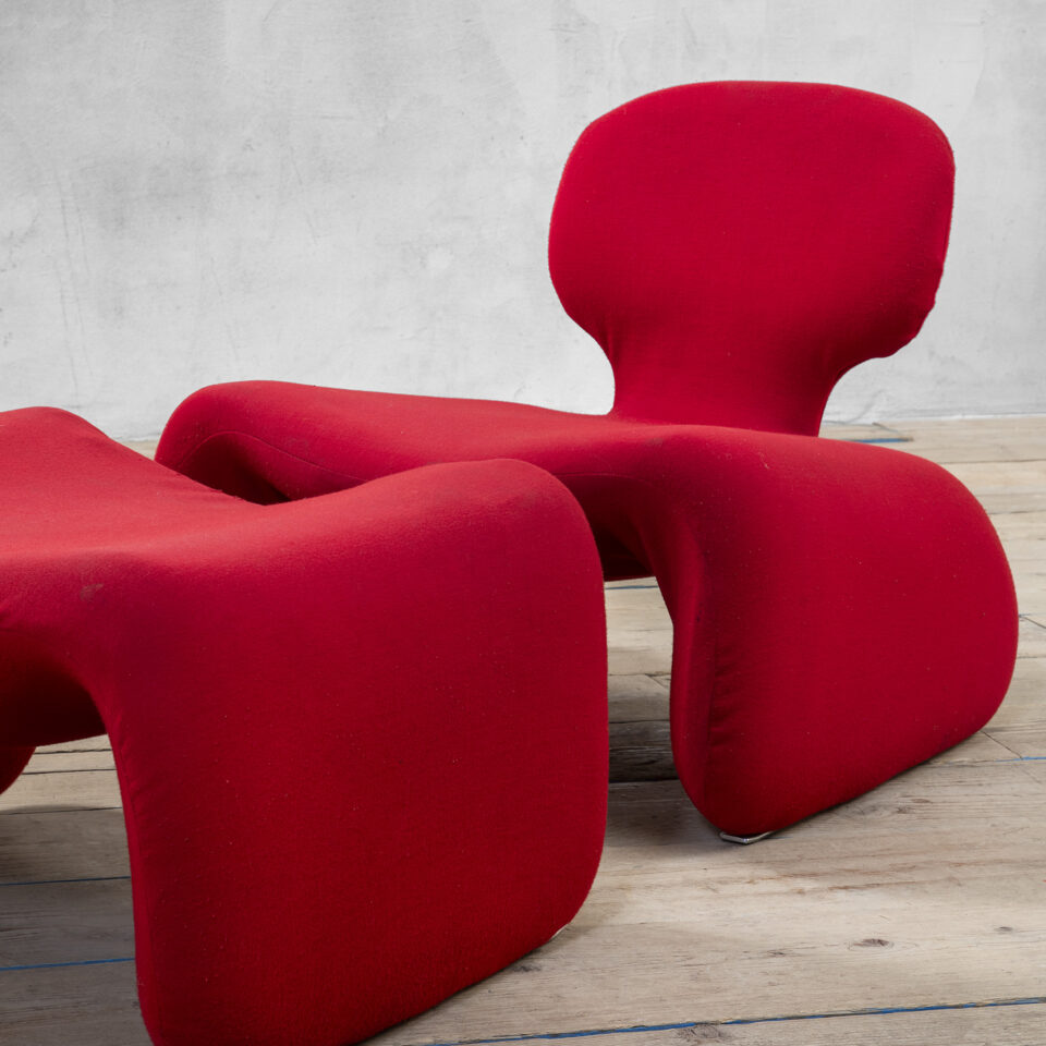 Lounge chair mod. Djinn di Olivier Mourgue per Airborne
