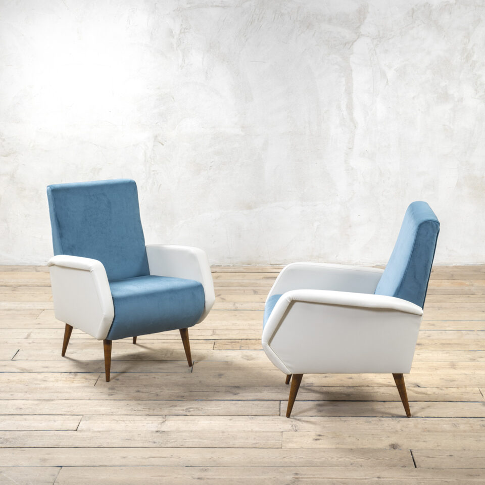 Coppia di poltrone mod. 803 di Gio Ponti per Cassina