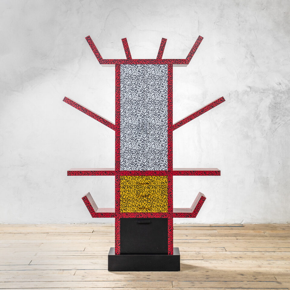 Mobile mod. Casablanca di Ettore Sottsass per Memphis