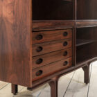 Credenza mod. 504 di Gianfranco Frattini per Bernini Credenza mod. 504 di Gianfranco Frattini per Bernini