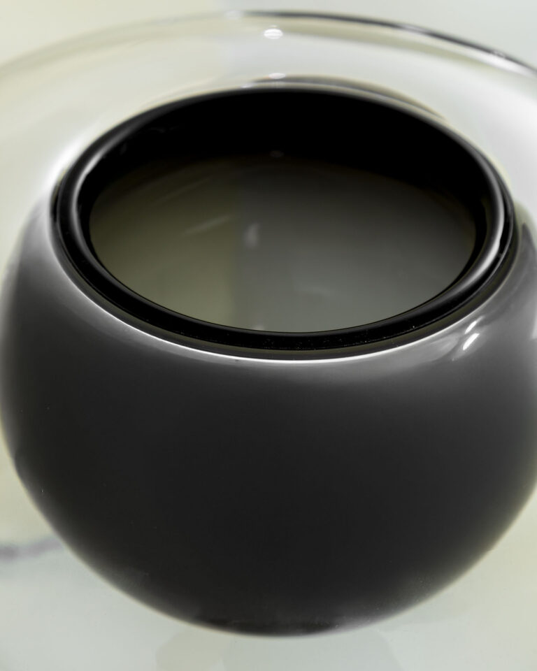 Coppia di lampade da tavolo mod. Saffo di Angelo Mangiarotti Coppia di lampade da tavolo mod. Saffo di Angelo Mangiarotti