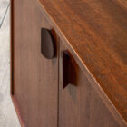 Coppia di mobili in legno di Campo & Graffi per Home Coppia di mobili in legno di Campo & Graffi per Home