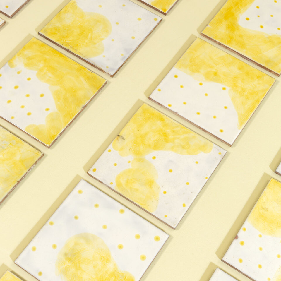 Set di 28 piastrelle in ceramica smaltata di Fausto Melotti Set di 28 piastrelle in ceramica smaltata di Fausto Melotti