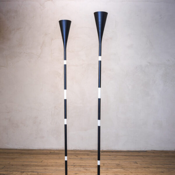 Coppia di lampade da terra di Angelo Lelii per Arredoluce