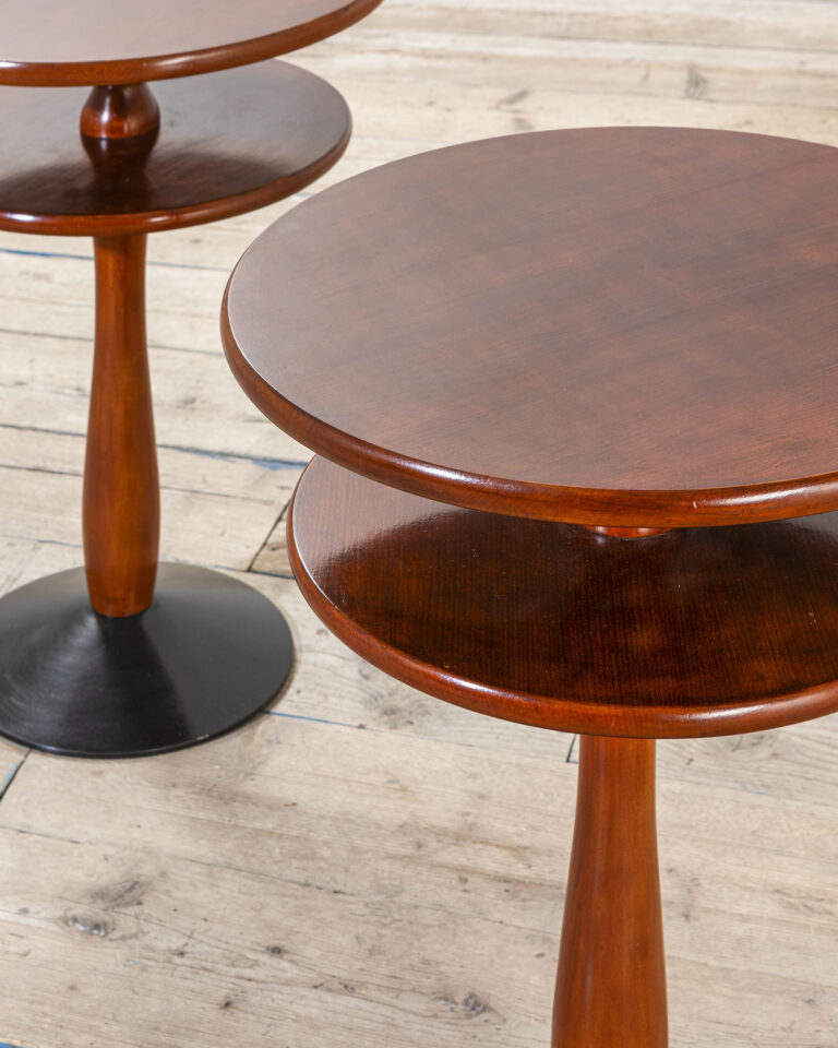 Coppia di tavolini mod. 724 di Gio Ponti per Cassina