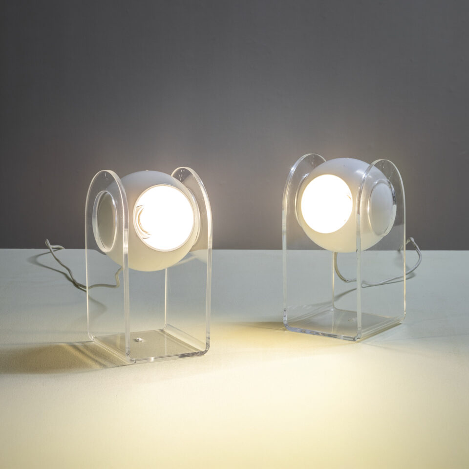 Coppia di lampade da tavolo mod. 540/P di Gino Sarfatti Coppia di lampade da tavolo mod. 540/P di Gino Sarfatti