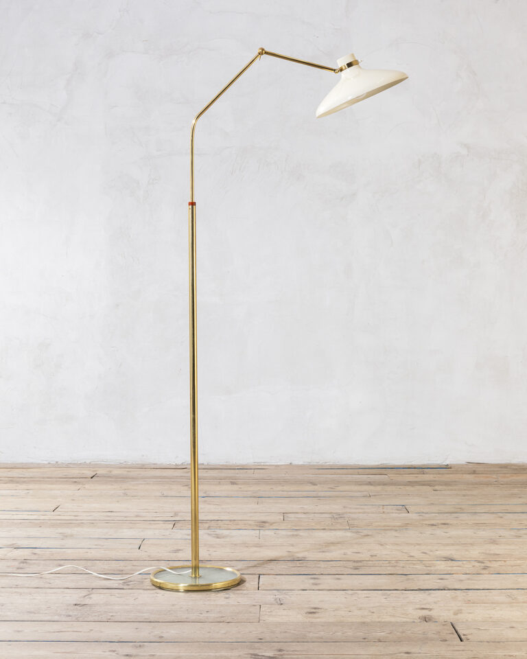 Lampada da terra mod. 1967 di Gio Ponti per Fontana Arte Lampada da terra mod. 1967 di Gio Ponti per Fontana Arte