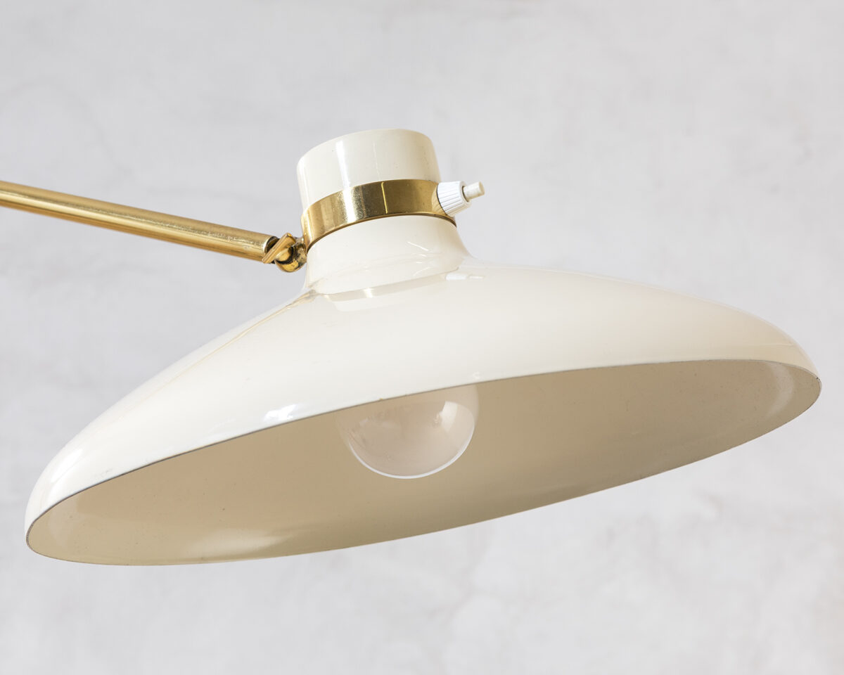 Lampada da terra mod. 1967 di Gio Ponti per Fontana Arte Lampada da terra mod. 1967 di Gio Ponti per Fontana Arte