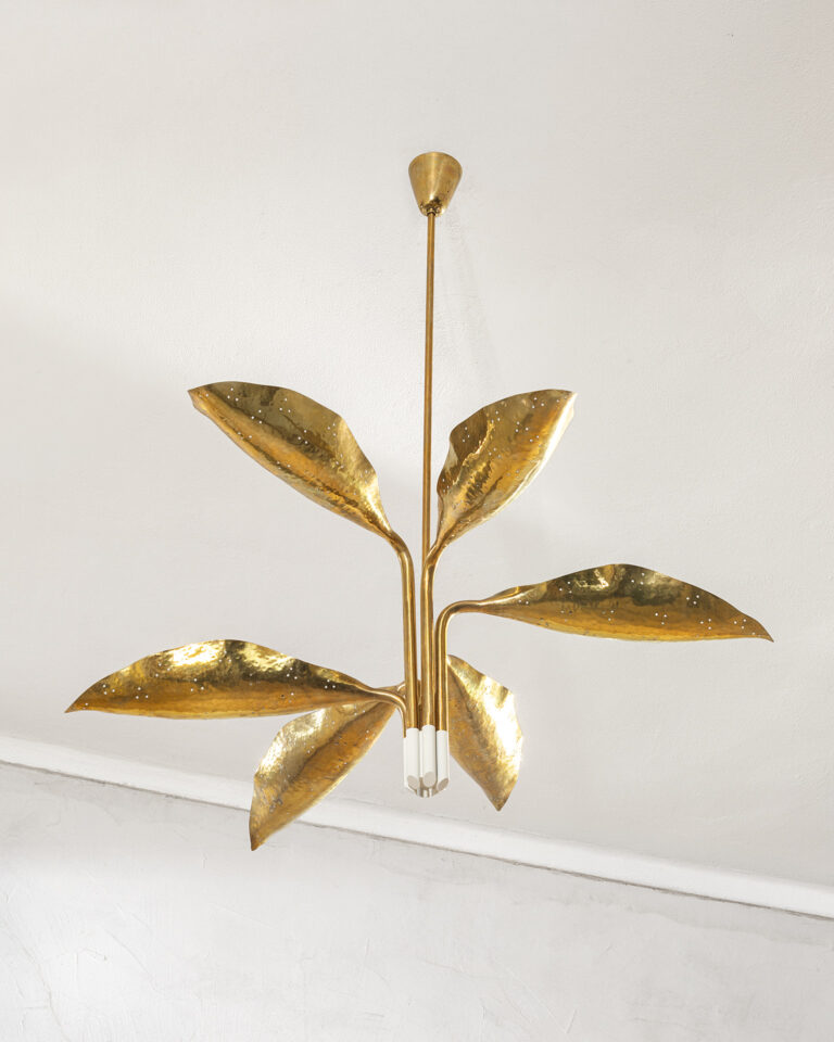 Lampada a sospensione mod. 12369 di Angelo Lelii per Arredoluce Lampada a sospensione mod. 12369 di Angelo Lelii per Arredoluce