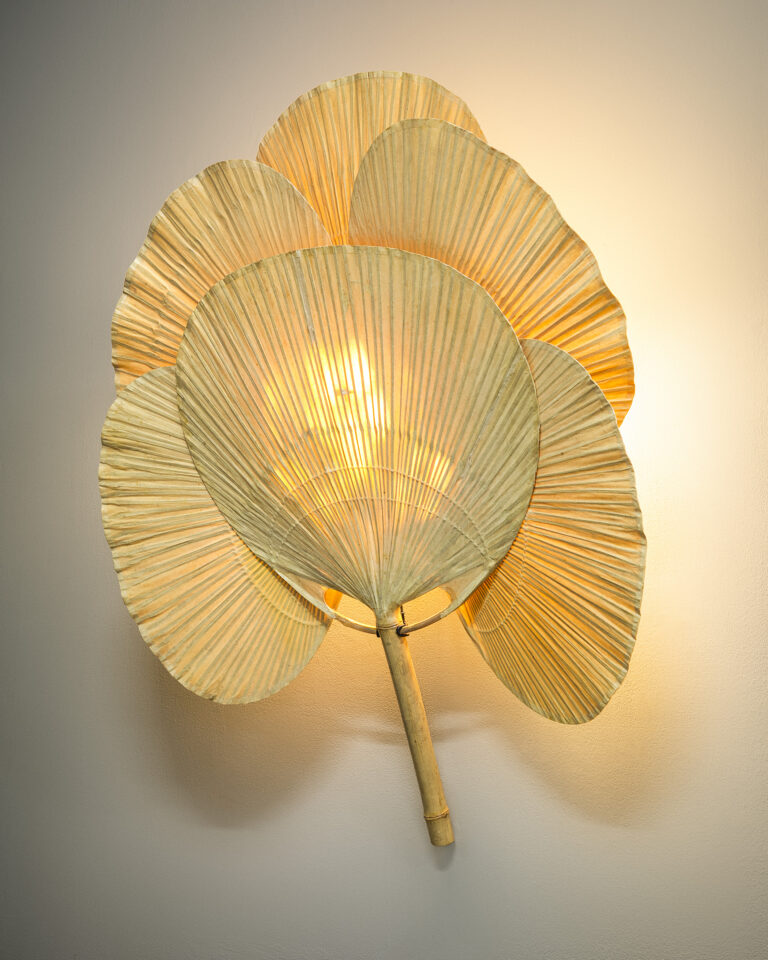 Lampada a parete Uchiwa di Ingo Maurer per Design M Lampada a parete Uchiwa di Ingo Maurer per Design M