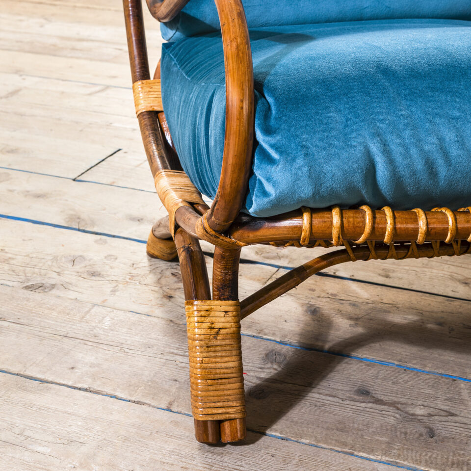 Coppia di poltrone mod. BP16 Continuum di Gio Ponti Coppia di poltrone mod. BP16 Continuum di Gio Ponti