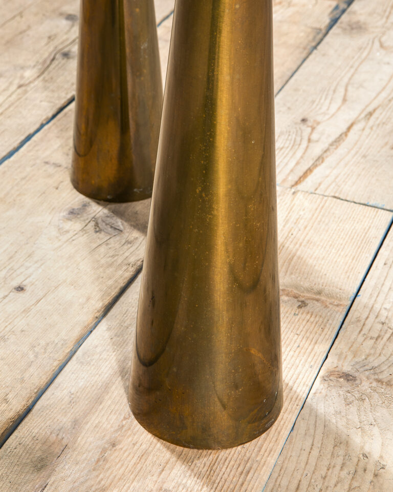 Coppia di tavolini mod. 1774 di Max Ingrand per Fontana Arte Coppia di tavolini mod. 1774 di Max Ingrand per Fontana Arte