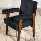 Coppia di poltrone mod. Advocate di Pierre Jeanneret Coppia di poltrone mod. Advocate di Pierre Jeanneret