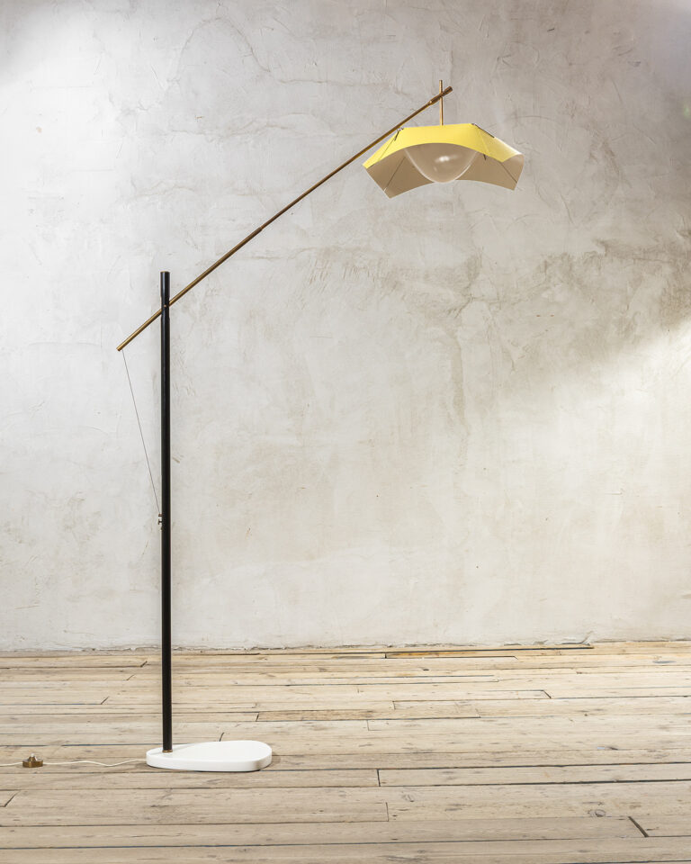 Lampada da tavolo di Angelo Lelii per Arredoluce, 1950 Lampada da tavolo di Angelo Lelii per Arredoluce, 1950