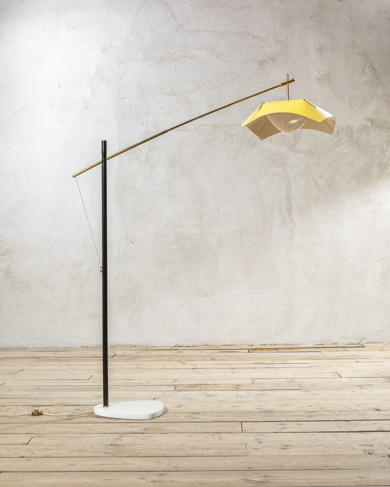 Lampada da tavolo di Angelo Lelii per Arredoluce, 1950 Lampada da tavolo di Angelo Lelii per Arredoluce, 1950